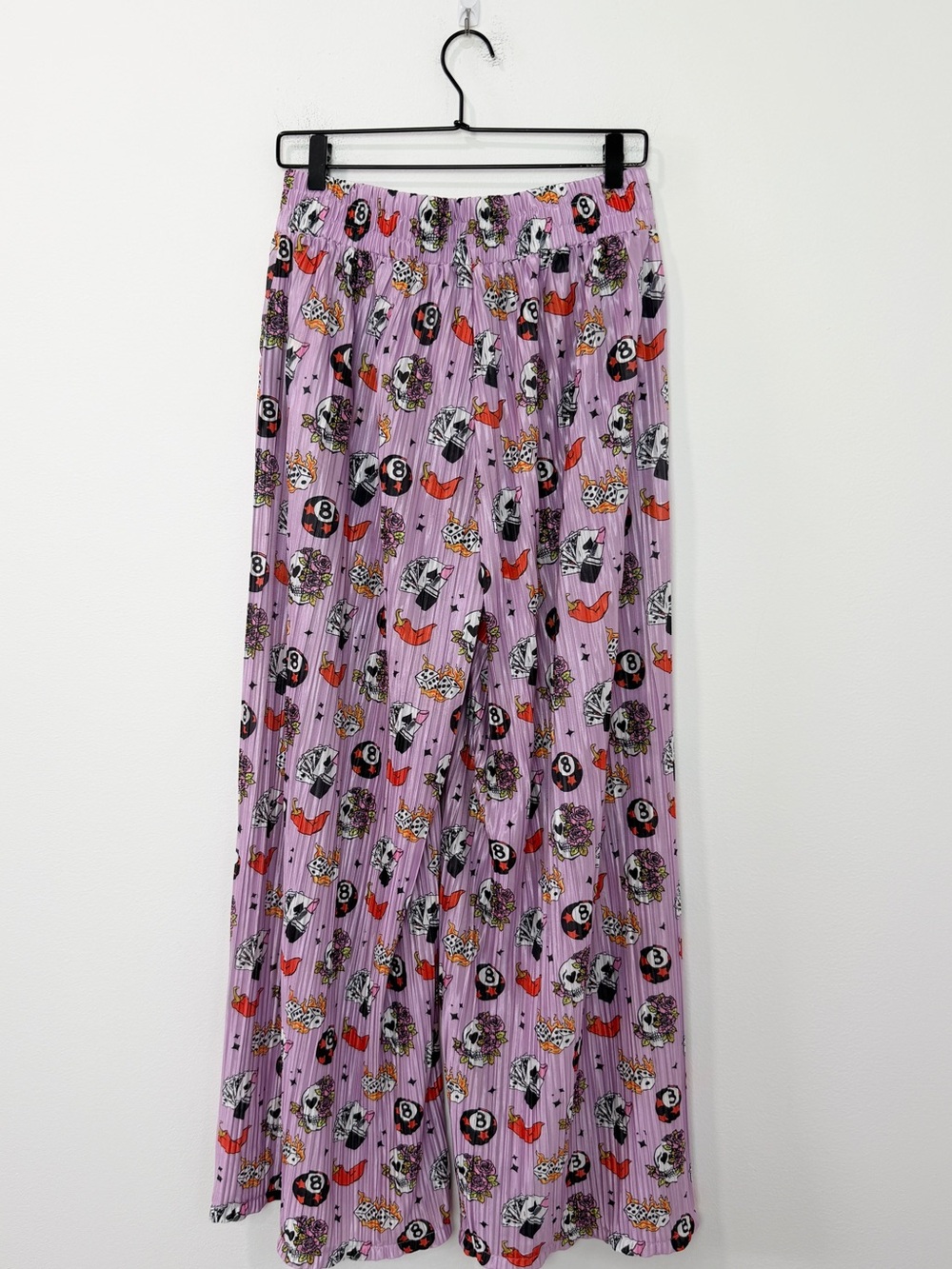 WKND Chasers Make My Own Luck Plisse Set Size Large - Picture 6 of 9